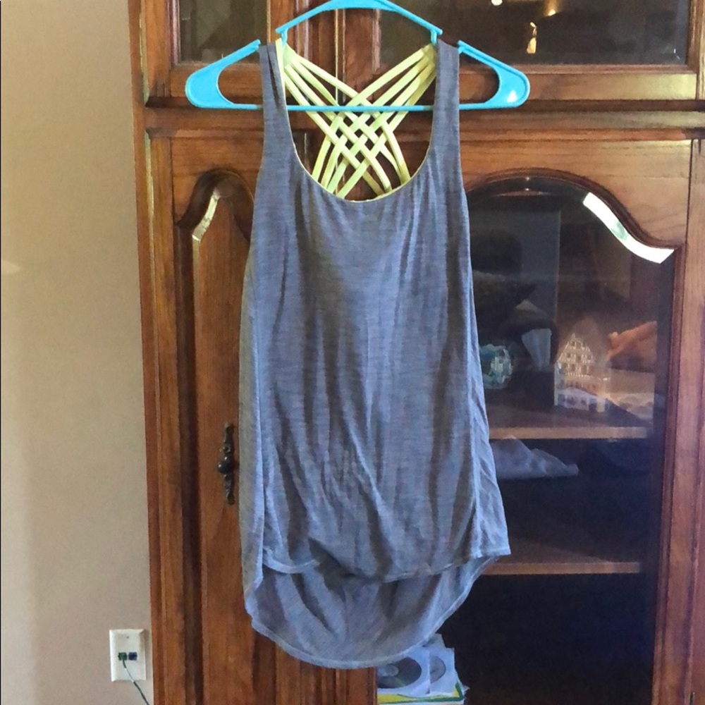 Lululemon tank top